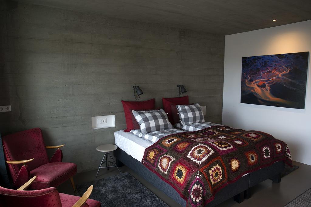 Hrifunes Guesthouse Bagian luar foto